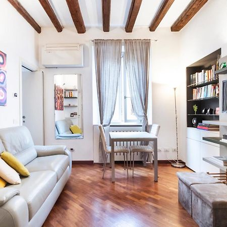Cosy And Bright Flat In The Heart Of Porta Venezia Apartamento Milão Exterior foto
